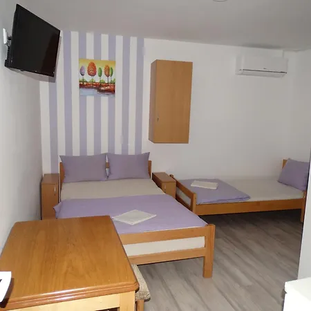 Jenic * סוקו בניה