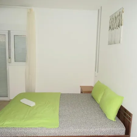 דירה Jenic סוקו בניה